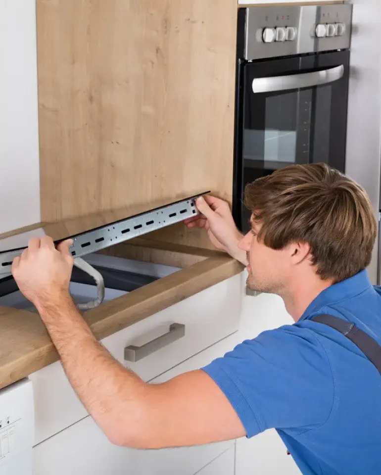 Service image